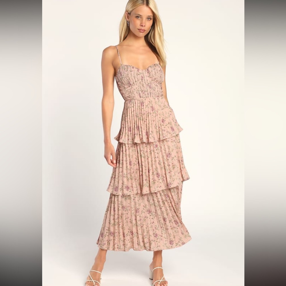 Lulu’s Cascading Crush Midi Dress